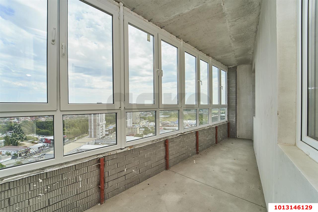 Фото №4: Пентхаус 232&nbsp;м², 24/25&nbsp;эт. - Краснодар, Карасунский внутригородской округ, мкр. ЖК Сказка Град, ул. имени В.Н. Мачуги, 166