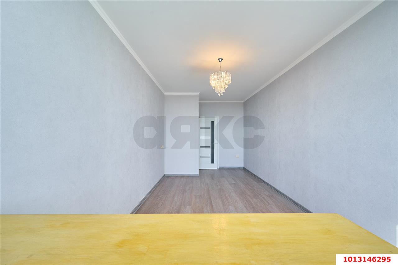 Фото №3: 1-комнатная квартира 41&nbsp;м², 18/22&nbsp;эт. - Краснодар, Центральный внутригородской округ, ЖК Покровский, мкр. Центральный, ул. Фабричная, 10