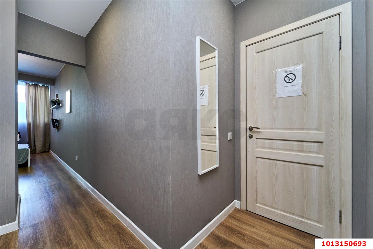Фото №10: 1-комнатная квартира 37&nbsp;м², 1/17&nbsp;эт. - Краснодар, Прикубанский внутригородской округ, 2-я Площадка, мкр. жилой комплекс Кремлёвские Ворота, ул. Кореновская, 2к4