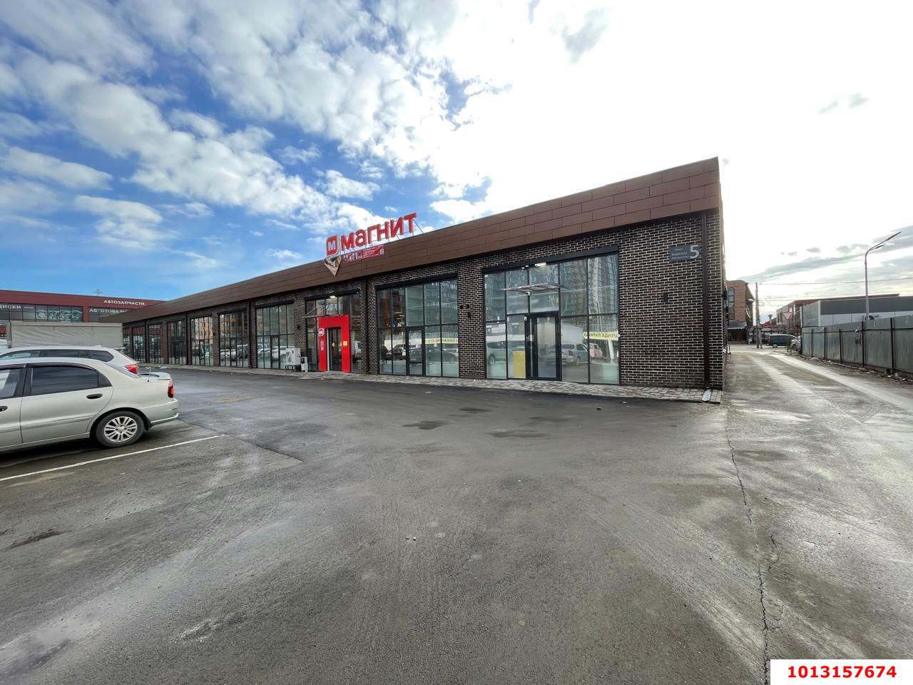 Фото №1: Отдельное здание 550&nbsp;м², 1/1&nbsp;эт. - Краснодар, Прикубанский внутригородской округ, мкр. КП Изумрудный Город, ул. 2-я Ямальская, 9