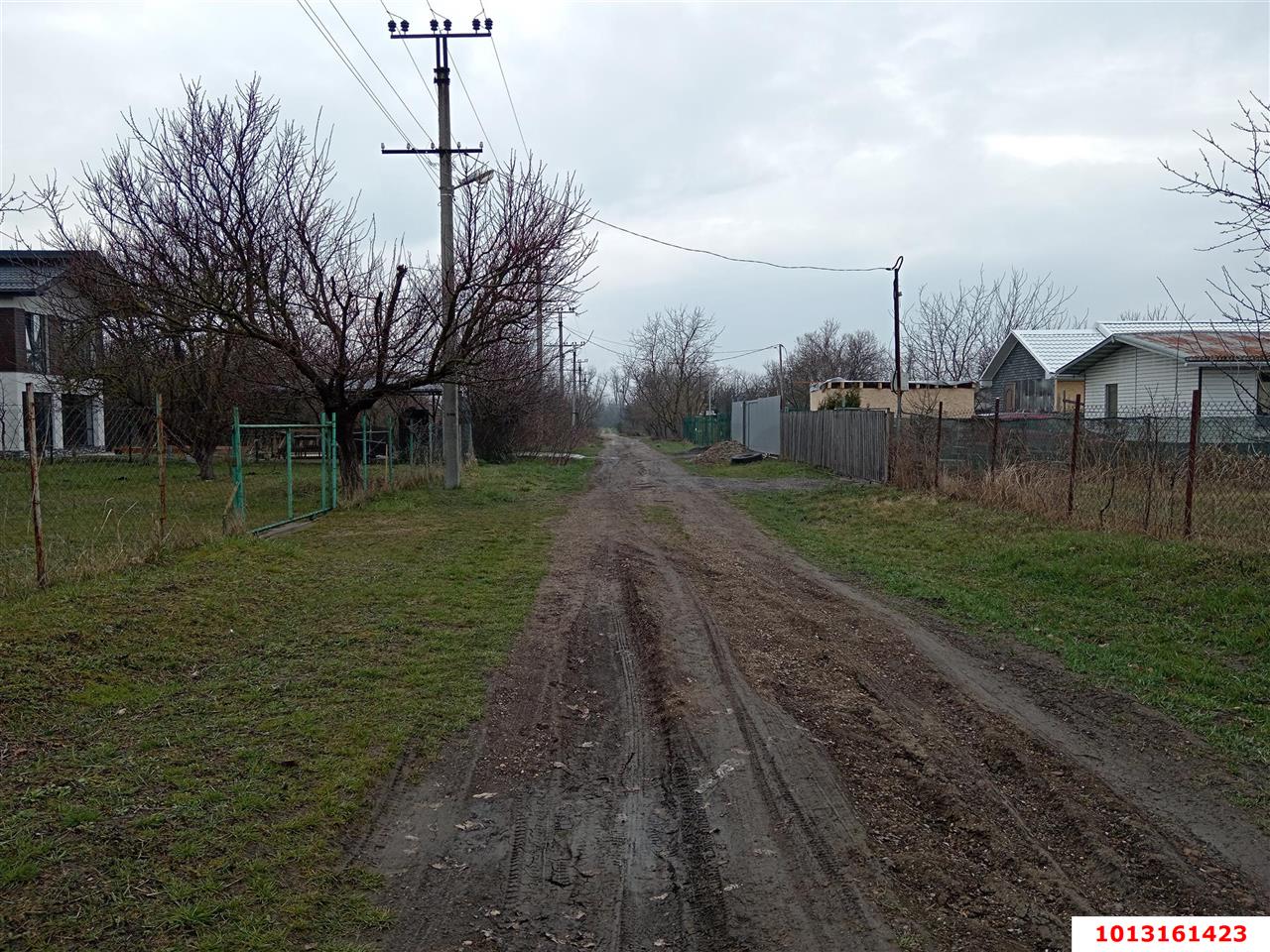 Фото №3: Личное подсобное хозяйство 4.01&nbsp;сот. - Октябрьский, Прикубанский внутригородской округ, ст Радужное, ул. Зелёная