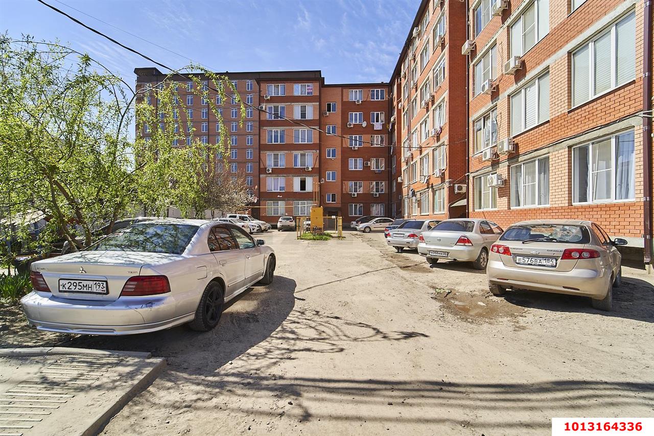 Фото №11: Студия 23&nbsp;м², 1/6&nbsp;эт. - Российский, мкр. Прикубанский внутригородской округ, ул. Атамана Бабыча, 11