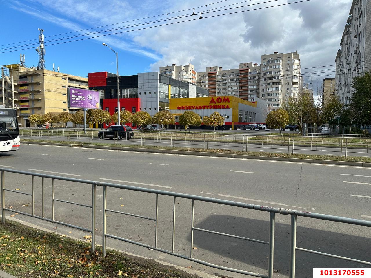 Фото №17: 2-комнатная квартира 82&nbsp;м², 1/10&nbsp;эт. - Краснодар, Прикубанский внутригородской округ, мкр. Краевая Клиническая Больница, ул. Черкасская, 53