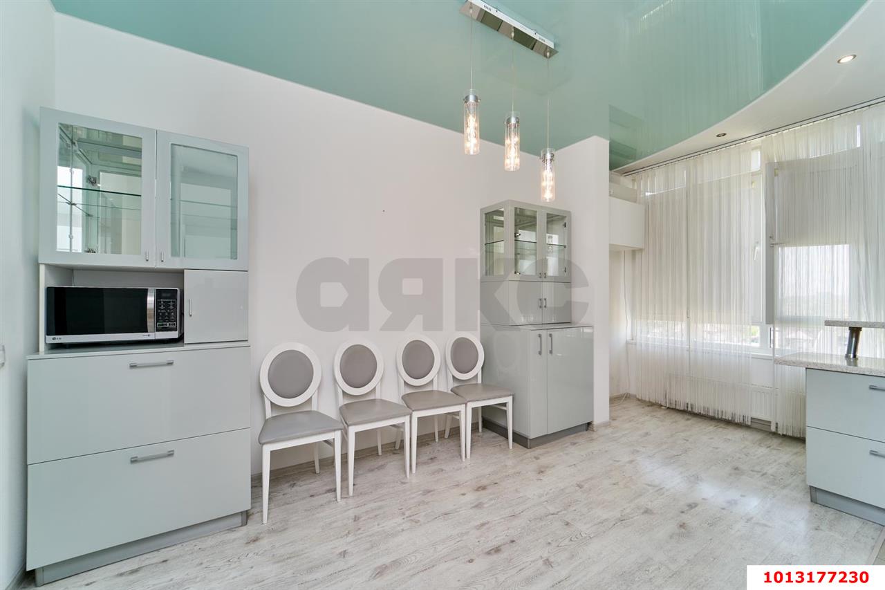 Фото №4: 2-комнатная квартира 80&nbsp;м², 7/11&nbsp;эт. - Краснодар, Прикубанский внутригородской округ, Фестивальный, ЖК Екатеринодар, мкр. Солнечный, ул. Архитектора Петина, 14