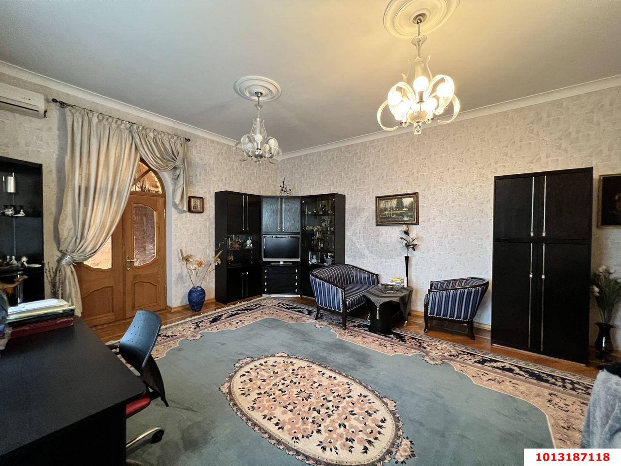 Фото №10: Дом 555&nbsp;м² + 9.72&nbsp;сот., 3&nbsp;эт. - Краснодар, Прикубанский внутригородской округ, Калинино, мкр. Завод Радиоизмерительных Приборов, ул. Геологическая, 12