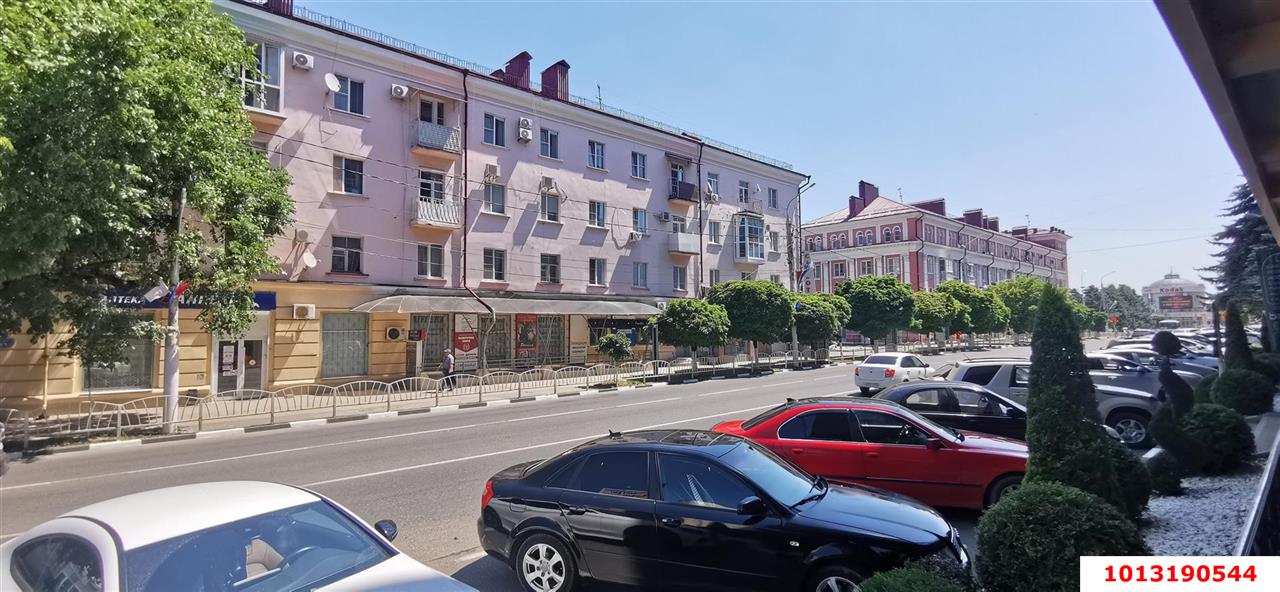 Фото №8: Торговое помещение 91&nbsp;м², 4&nbsp;эт. - Армавир, ул. Мира, 53