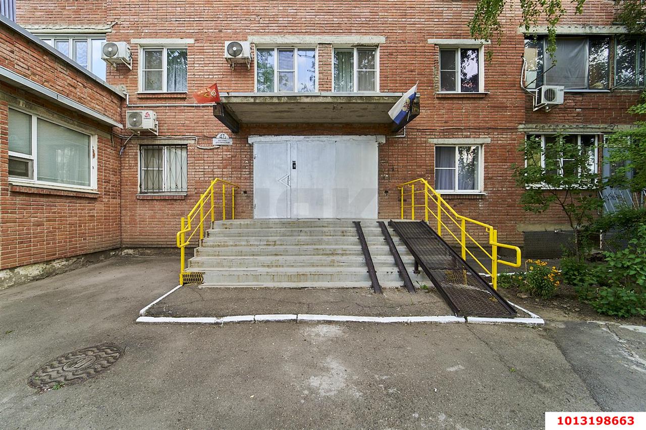 Фото №2: 2-комнатная квартира 44&nbsp;м², 8/9&nbsp;эт. - Краснодар, Прикубанский внутригородской округ, мкр. Краевая Клиническая Больница, ул. Восточно-Кругликовская, 47/2