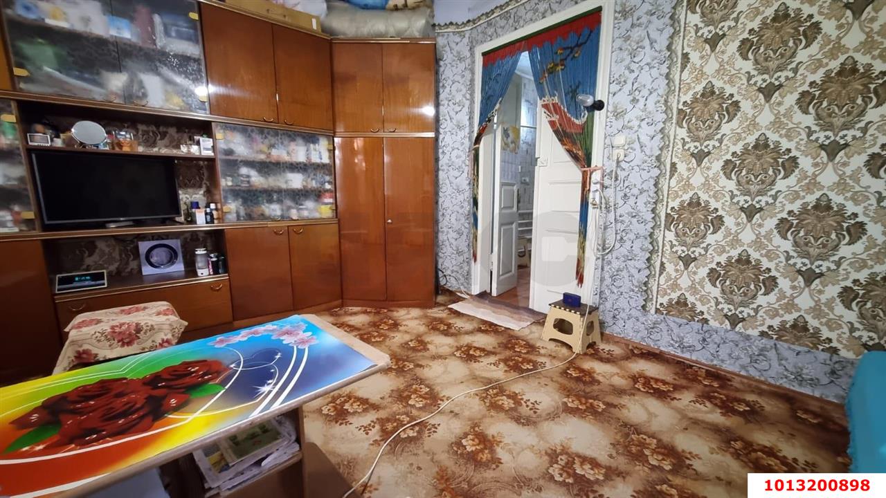 Фото №6: Часть дома 40&nbsp;м² + 2&nbsp;сот., 1&nbsp;эт. - Краснодар, Центральный внутригородской округ, мкр. Дубинка, ул. Линейная, 39