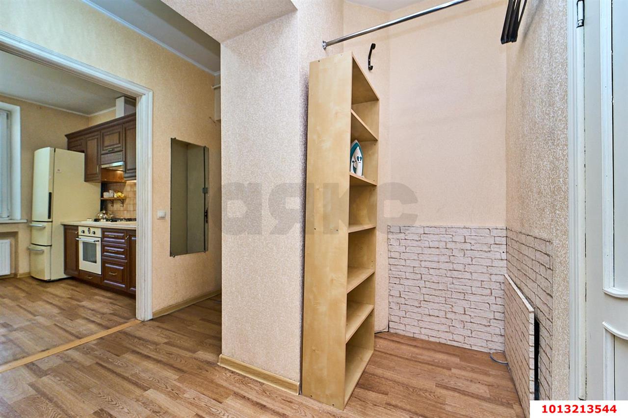 Фото №6: 2-комнатная квартира 51&nbsp;м², 1/4&nbsp;эт. - Краснодар, Центральный внутригородской округ, мкр. Центральный, ул. Митрофана Седина, 2