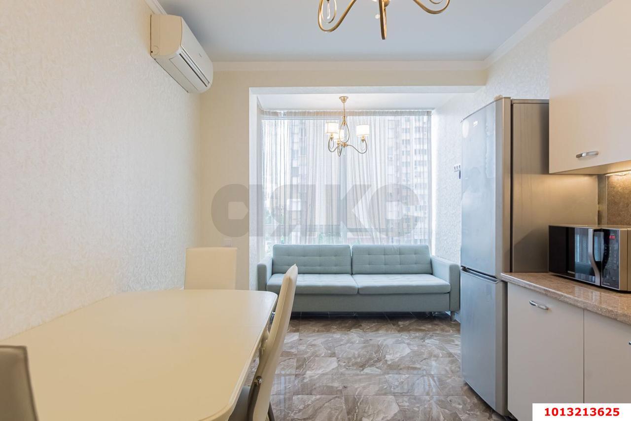 Фото №4: 1-комнатная квартира 50&nbsp;м², 3/25&nbsp;эт. - Краснодар, Прикубанский внутригородской округ, Фестивальный, Отделение № 1 совхоза Солнечный, мкр. ЖК Седьмой Континент, ул. Совхозная, 1к5