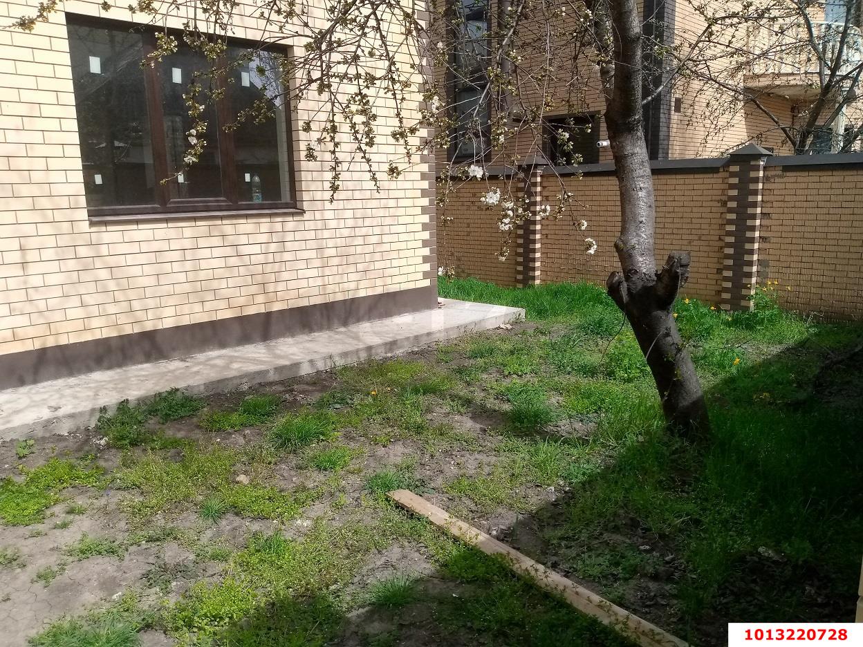 Фото №10: Дом 151&nbsp;м² + 2.3&nbsp;сот., 2&nbsp;эт. - Краснодар, Сельскохозяйственный Институт, мкр. Западный внутригородской округ, ул. Тульская, 19