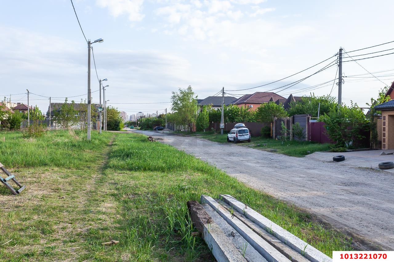Фото №15: Земельный участок под ИЖС 10&nbsp;сот. - Краснодар, Прикубанский внутригородской округ, Калинино, мкр. Завод Радиоизмерительных Приборов, ул. Ирклиевская, 15