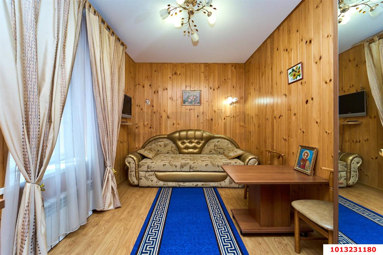 Фото №16: Дом 451&nbsp;м² + 8.3&nbsp;сот., 2&nbsp;эт. - Знаменский, Карасунский внутригородской округ, мкр. СНТ Восход, ул. Виноградная