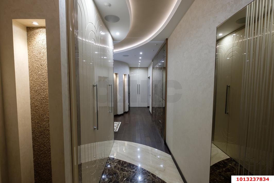 Фото №6: 4-комнатная квартира 153&nbsp;м², 11/16&nbsp;эт. - Краснодар, мкр. Западный внутригородской округ, ул. имени Дзержинского, 93/2