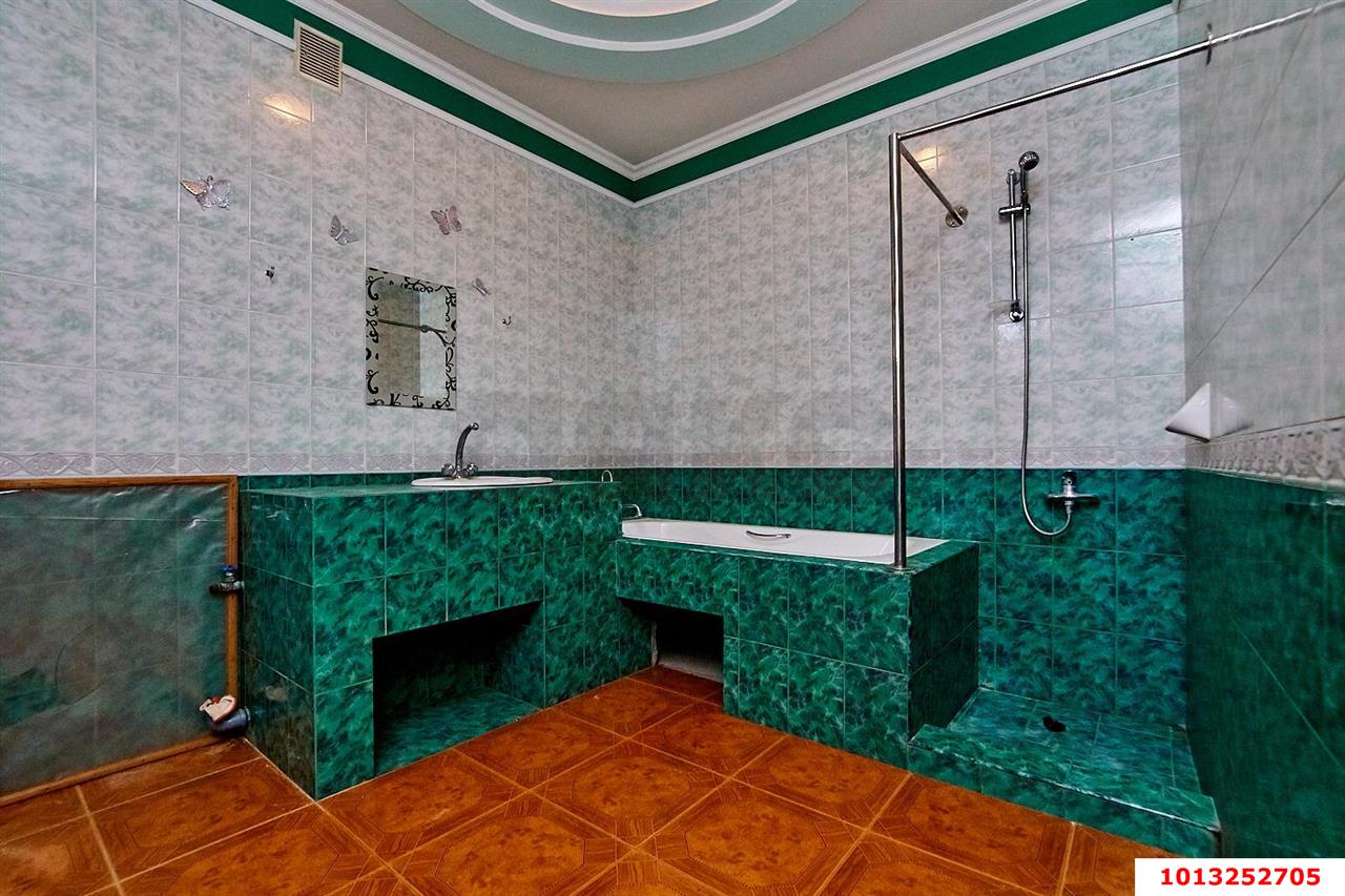 Фото №10: Дом 526&nbsp;м² + 8&nbsp;сот., 3&nbsp;эт. - Краснодар, Прикубанский внутригородской округ, мкр. Школьный, пр-д 2-й Тёплый, 2