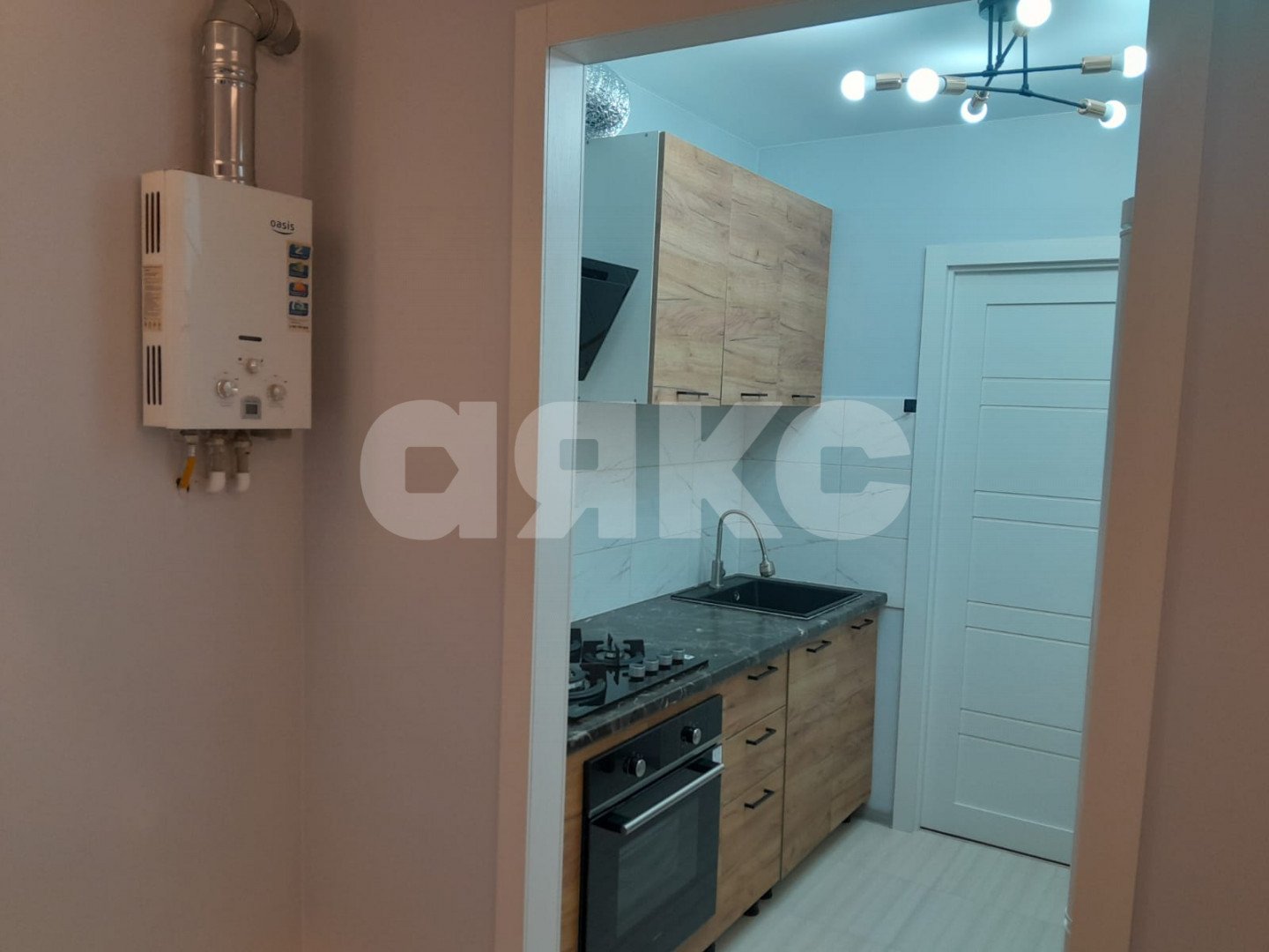 Фото №4: 2-комнатная квартира 53&nbsp;м², 5/5&nbsp;эт. - Горячий Ключ, мкр. Администрация, ул. Кириченко, 12