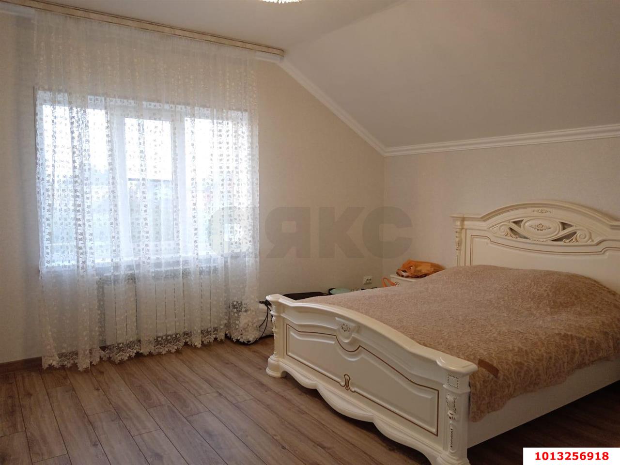 Фото №6: Дом 240&nbsp;м² + 10&nbsp;сот., 2&nbsp;эт. - СНТ Хуторок-2, мкр. Прикубанский внутригородской округ, ул. Северная, 27