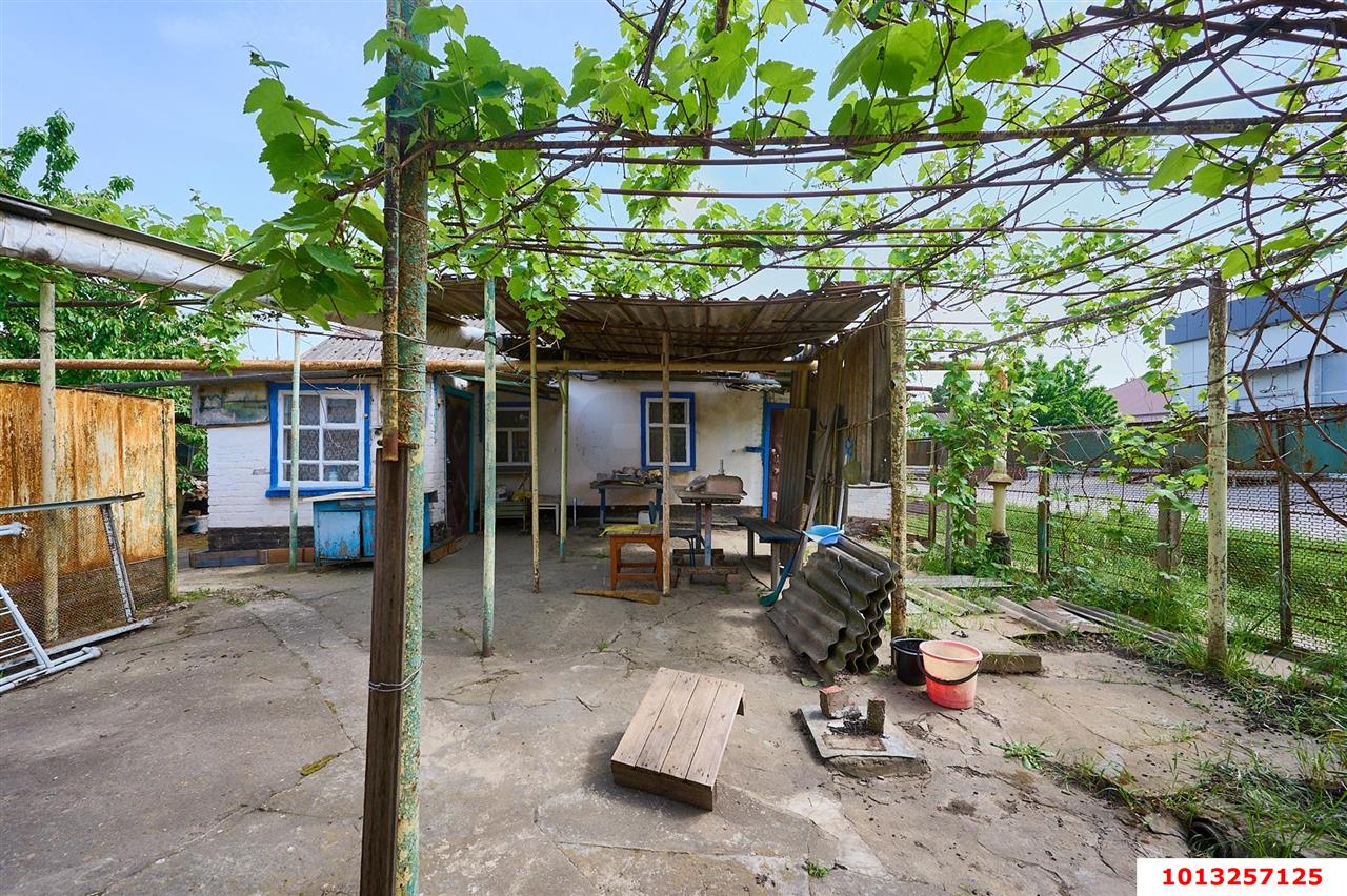 Фото №2: Дом 44&nbsp;м² + 3.5&nbsp;сот., 1&nbsp;эт. - Краснодар, Карасунский внутригородской округ, ж/м Пашковский, ул. Комсомольская, 109