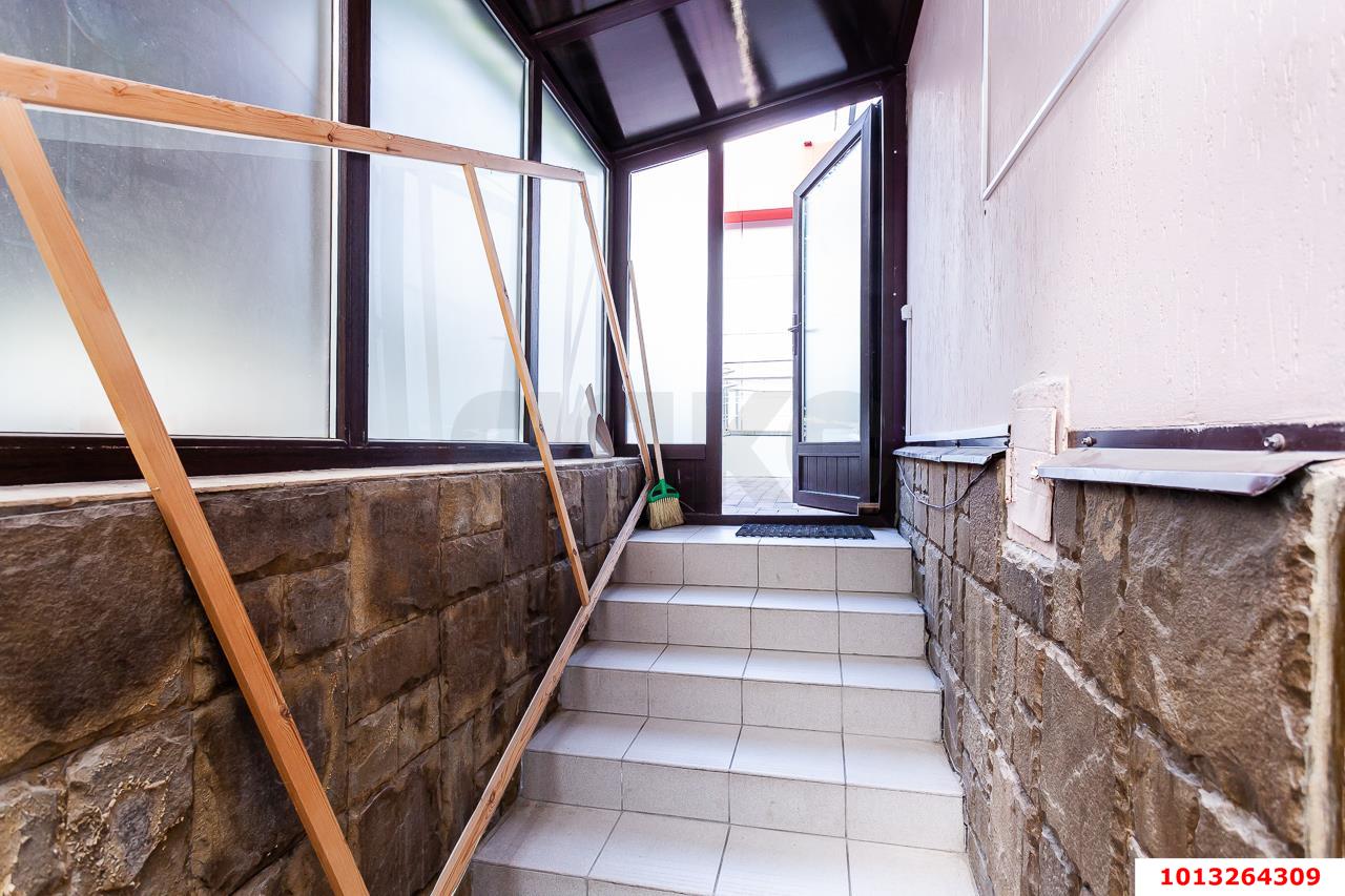 Фото №26: Торговое помещение 969&nbsp;м², 1/3&nbsp;эт. - Краснодар, Прикубанский внутригородской округ, мкр. Фестивальный, ул. Гагарина, 170/1