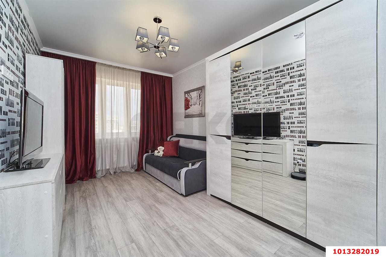 Фото №10: 3-комнатная квартира 81&nbsp;м², 13/16&nbsp;эт. - Краснодар, Прикубанский внутригородской округ, мкр. ЖК Красная Площадь, ул. Конгрессная, 25