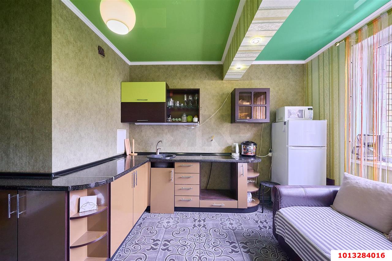Фото №4: 2-комнатная квартира 65&nbsp;м², 3/9&nbsp;эт. - Краснодар, Прикубанский внутригородской округ, мкр. Музыкальный, ул. имени Сергея Есенина, 94