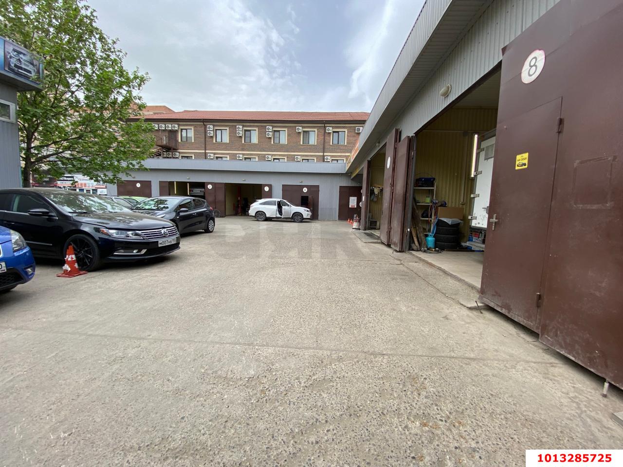 Фото №8: Готовый бизнес 700&nbsp;м², 1/1&nbsp;эт. - Краснодар, Прикубанский внутригородской округ, Завод Радиоизмерительных Приборов, мкр. имени Петра Метальникова, ул. Российская, 265