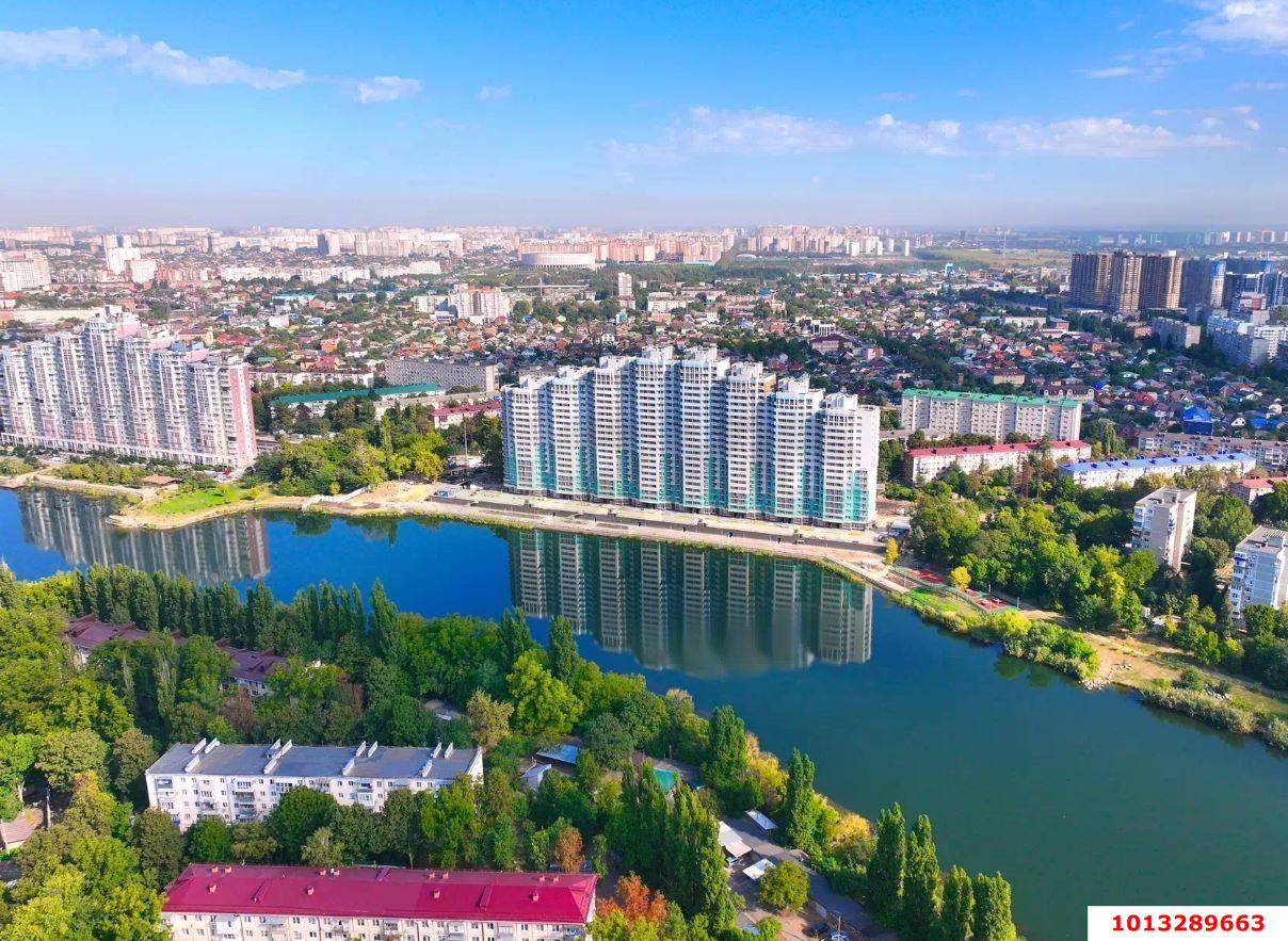Фото №1: 1-комнатная квартира 48&nbsp;м², 5/23&nbsp;эт. - Краснодар, Карасунский внутригородской округ, Черёмушки, мкр. ЖК Дом у Озера, ул. Селезнёва, 104/1