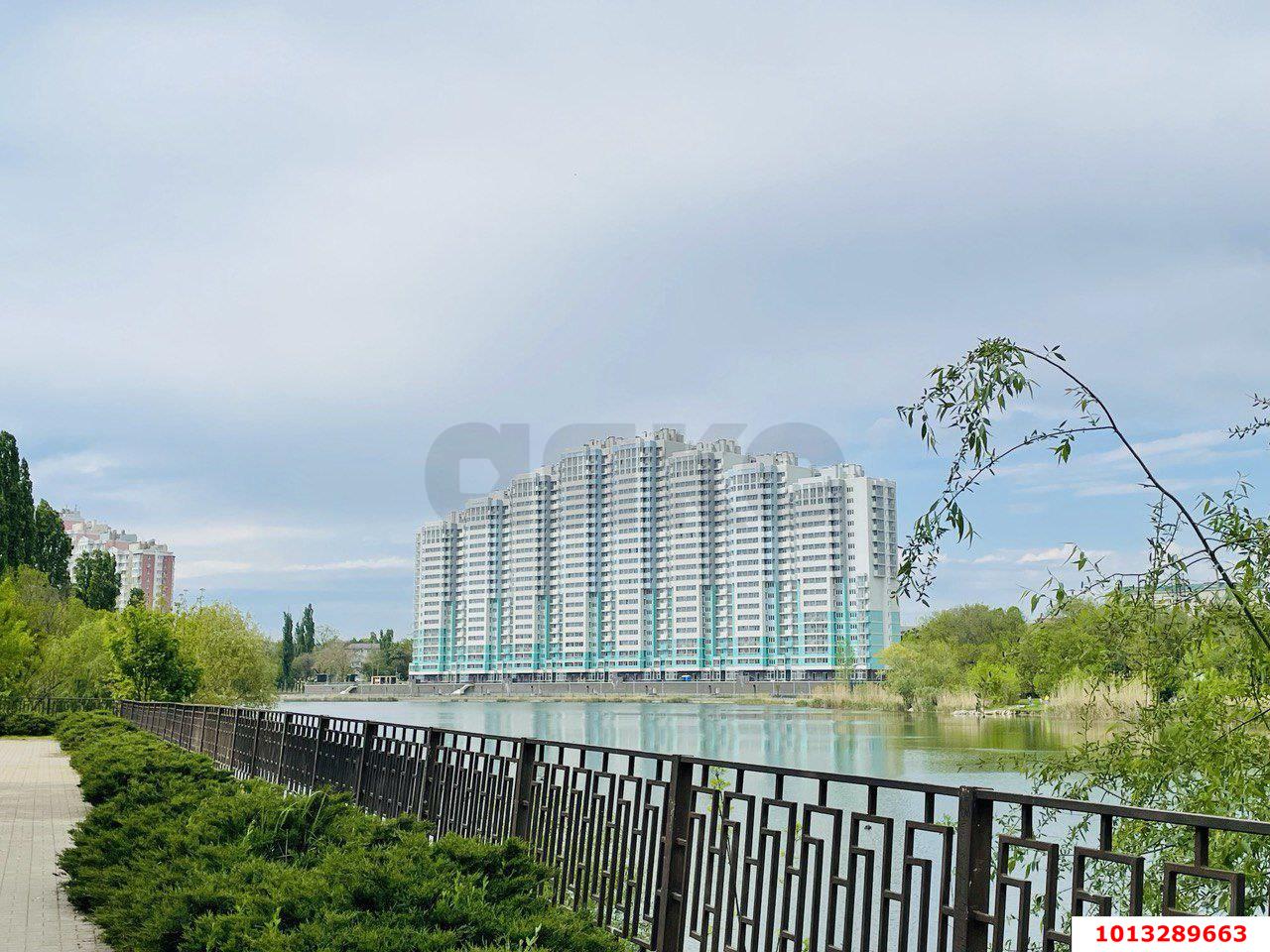 Фото №4: 1-комнатная квартира 48&nbsp;м², 5/23&nbsp;эт. - Краснодар, Карасунский внутригородской округ, Черёмушки, мкр. ЖК Дом у Озера, ул. Селезнёва, 104/1