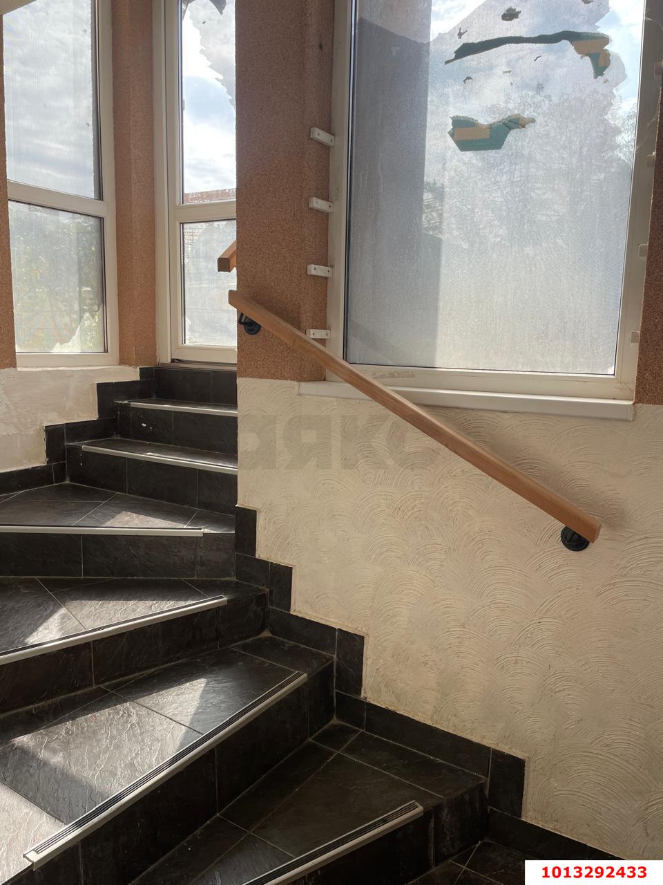 Фото №7: 1-комнатная квартира 34&nbsp;м² - Краснодар, Прикубанский внутригородской округ, мкр. Музыкальный, ул. имени Сергея Есенина, 84