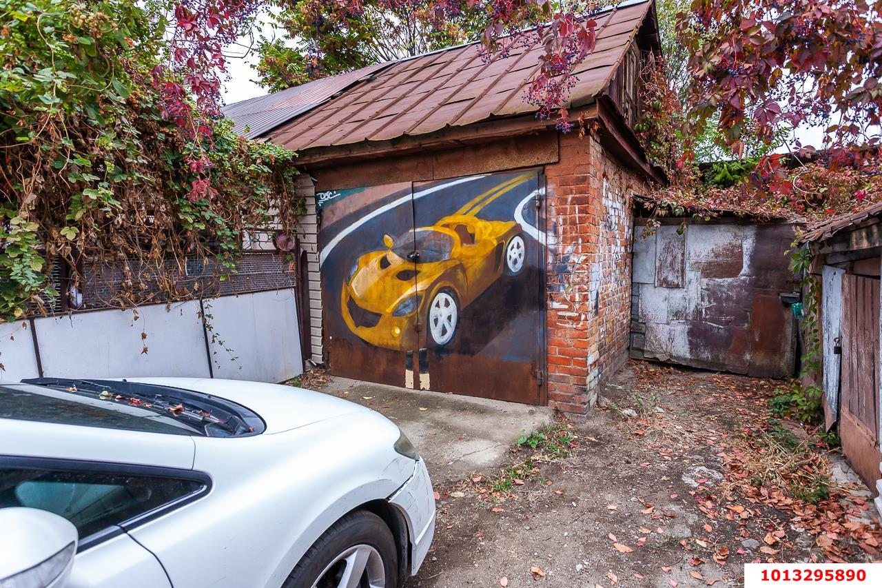 Фото №16: Часть дома 45&nbsp;м² + 1&nbsp;сот., 1&nbsp;эт. - Краснодар, Центральный внутригородской округ, мкр. Центральный, ул. Гоголя, 102