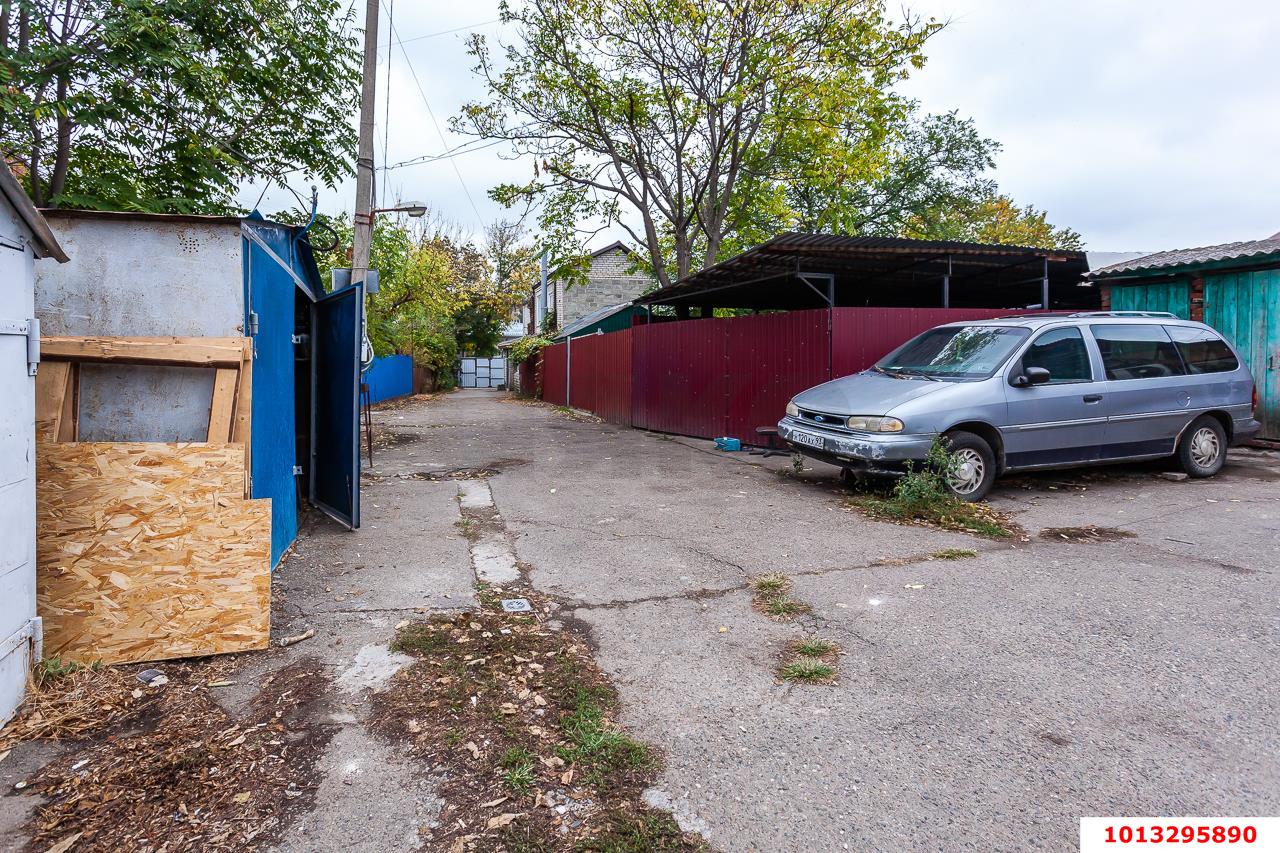 Фото №17: Часть дома 45&nbsp;м² + 1&nbsp;сот., 1&nbsp;эт. - Краснодар, Центральный внутригородской округ, мкр. Центральный, ул. Гоголя, 102