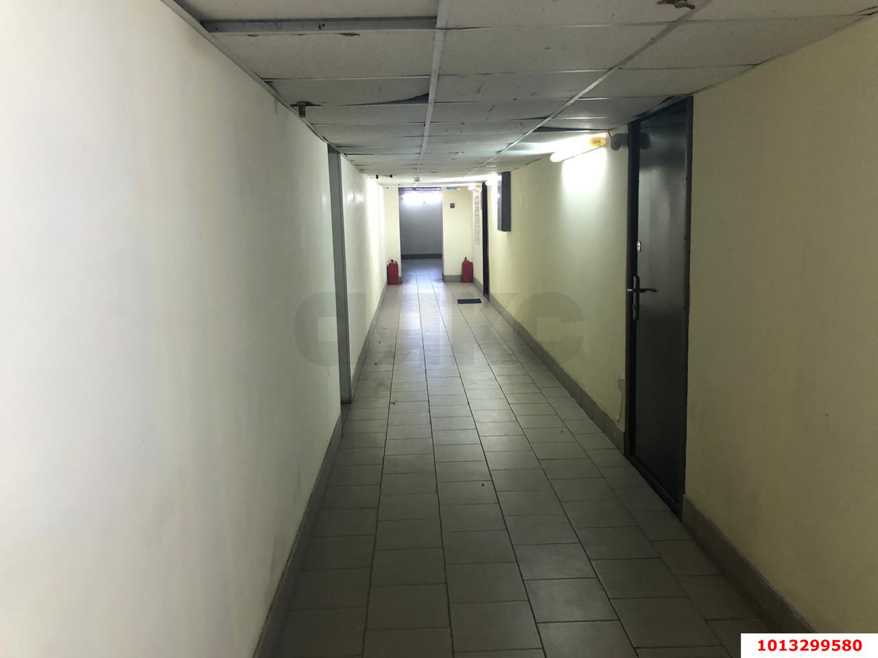 Фото №5: Торговое помещение 68&nbsp;м², 8&nbsp;эт. - Краснодар, Западный внутригородской округ, мкр. Центральный, ул. Комсомольская, 15
