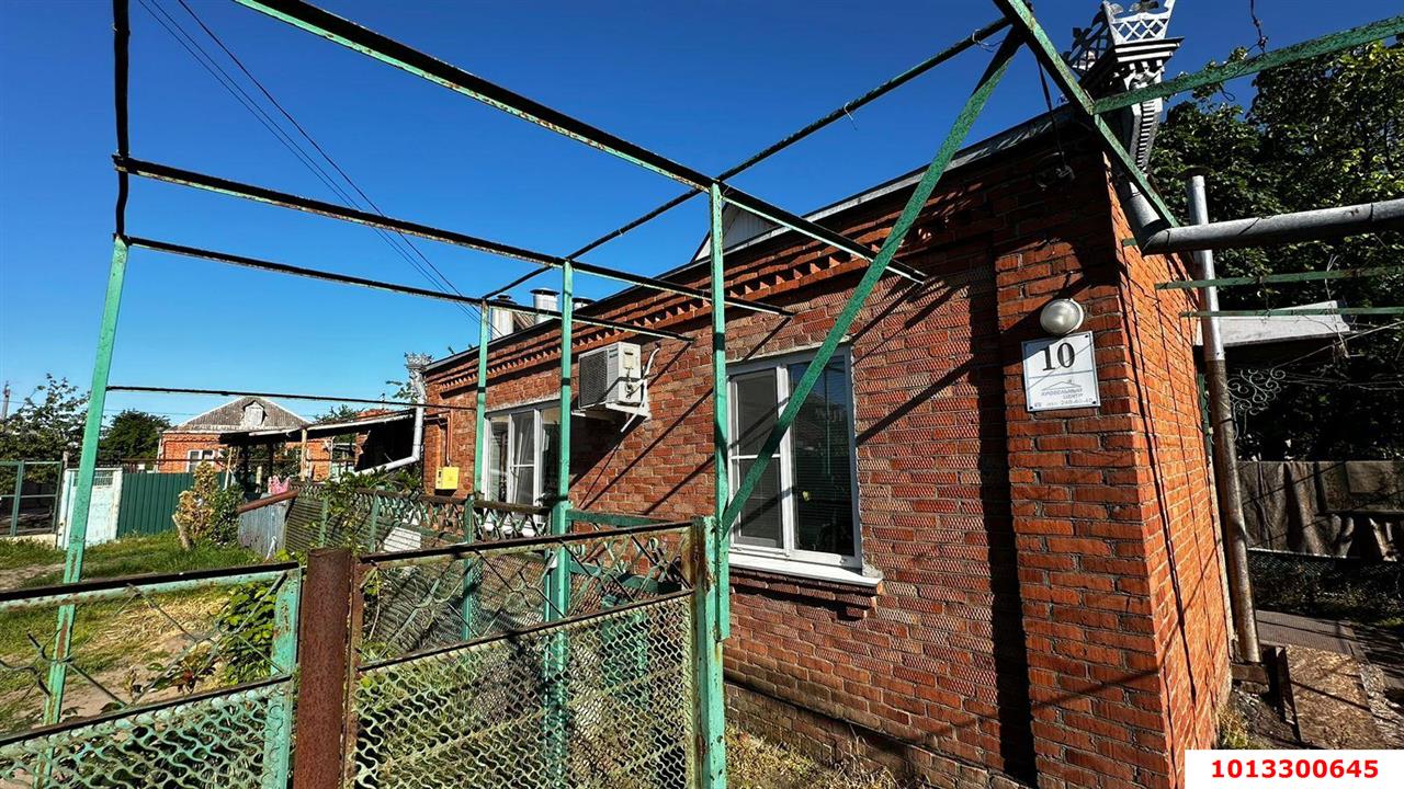 Фото №3: Дом 53&nbsp;м² + 3&nbsp;сот., 1&nbsp;эт. - Краснодар, Табачная Фабрика, мкр. Прикубанский внутригородской округ, ул. Некрасова, 33