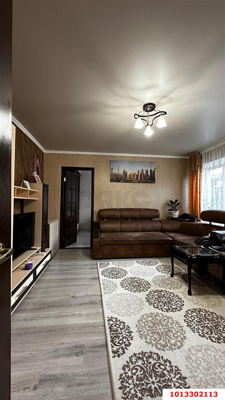 Фото №1: 2-комнатная квартира 42&nbsp;м², 2/2&nbsp;эт. - Яблоновский, ул. Железнодорожная, 15