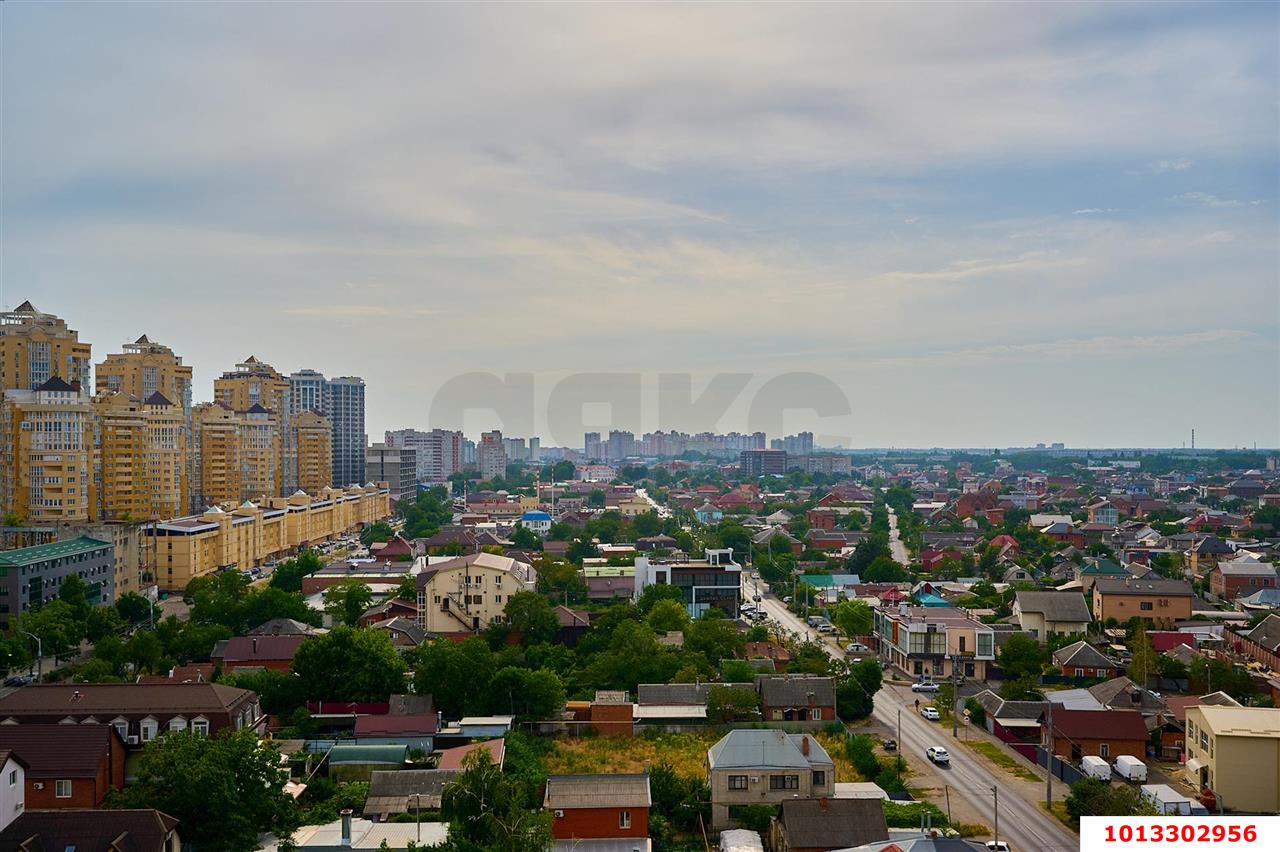 Фото №19: 2-комнатная квартира 55&nbsp;м², 14/16&nbsp;эт. - Краснодар, Западный внутригородской округ, Кожзавод, мкр. Военный городок № 1, ул. имени Калинина, 350/4
