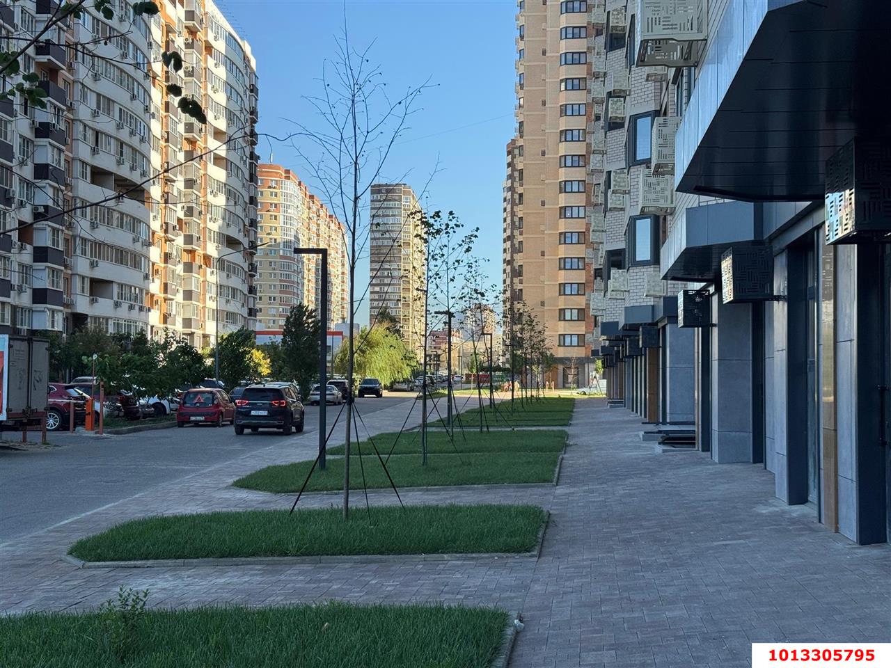 Фото №2: Торговое помещение 50&nbsp;м², 1/19&nbsp;эт. - Краснодар, Прикубанский внутригородской округ, имени Петра Метальникова, мкр. ЖК Лучший, ул. Ростовское шоссе, 30/6к3