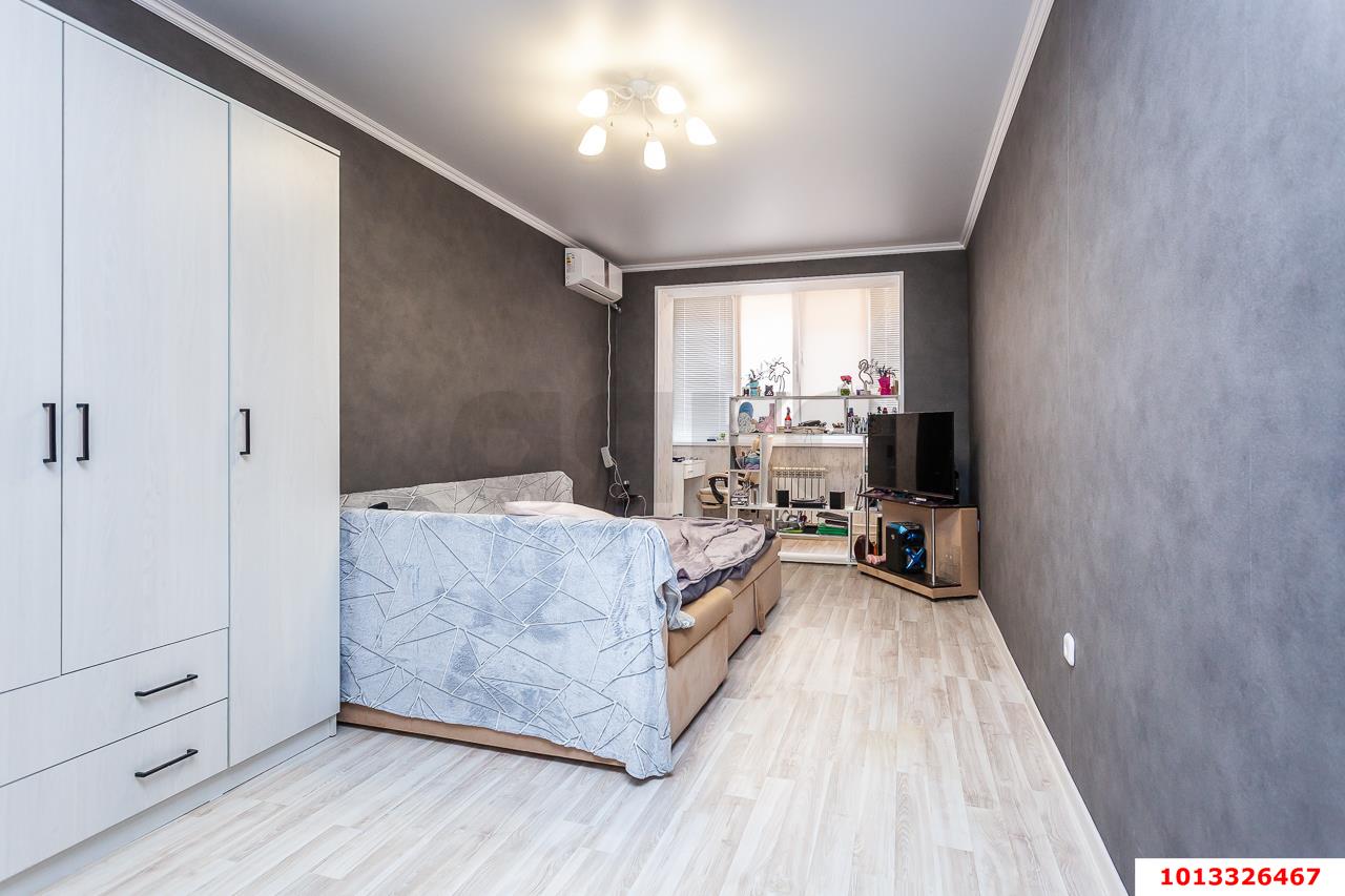 Фото №1: 2-комнатная квартира 70&nbsp;м², 1/6&nbsp;эт. - Краснодар, Прикубанский внутригородской округ, Музыкальный, мкр. ЖК Культурный, ул. Чайковского, 23