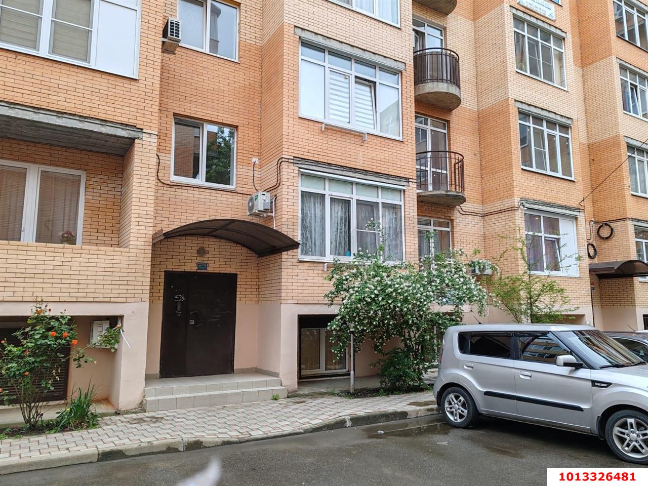 Фото №10: 1-комнатная квартира 46&nbsp;м² - Краснодар, Прикубанский внутригородской округ, ЖК Лучезарный, мкр. Музыкальный, ул. имени Сергея Есенина, 129/7