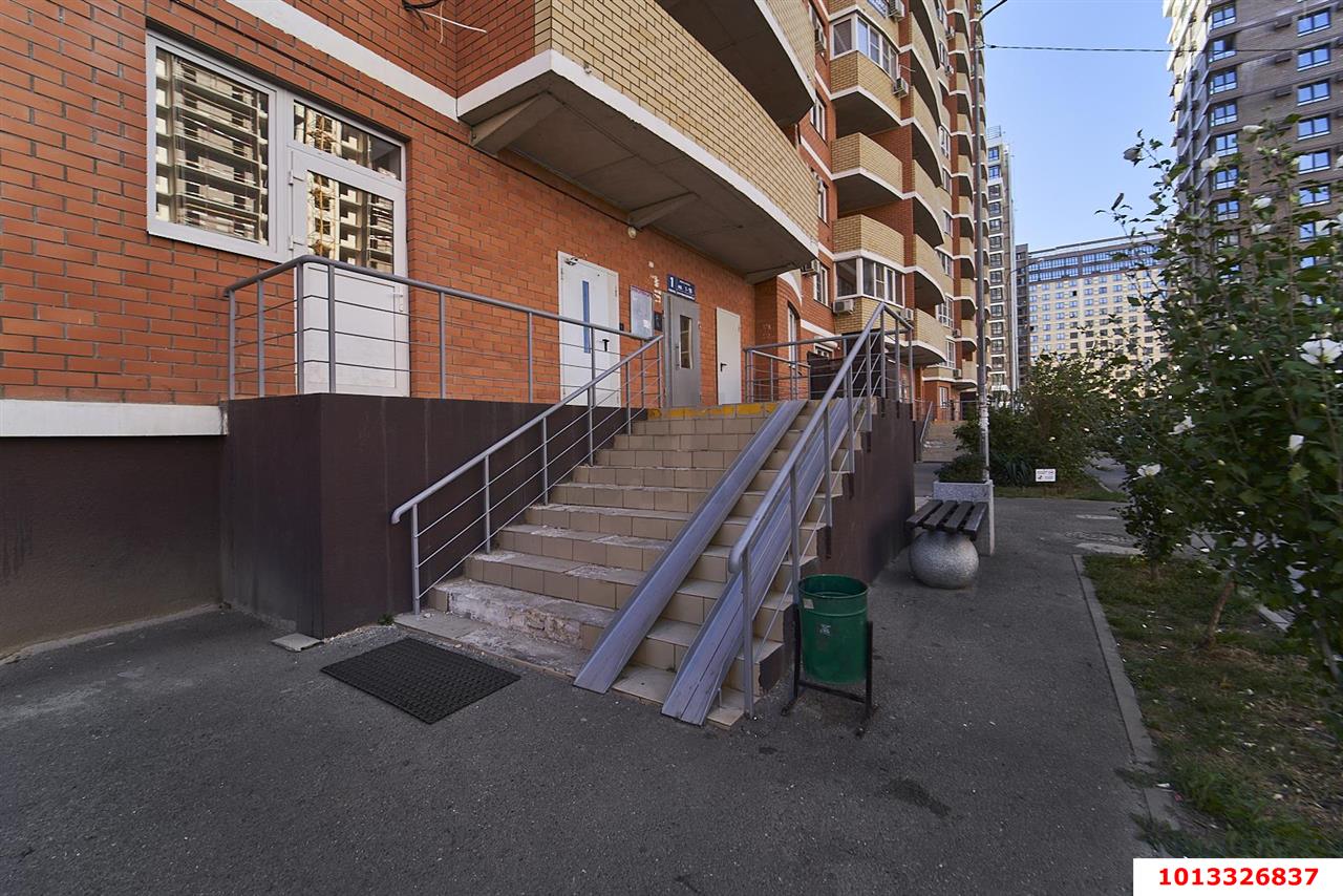 Фото №14: 2-комнатная квартира 67&nbsp;м², 3/16&nbsp;эт. - Краснодар, Прикубанский внутригородской округ, мкр. Догма Парк, ул. Марины Цветаевой, 3к1