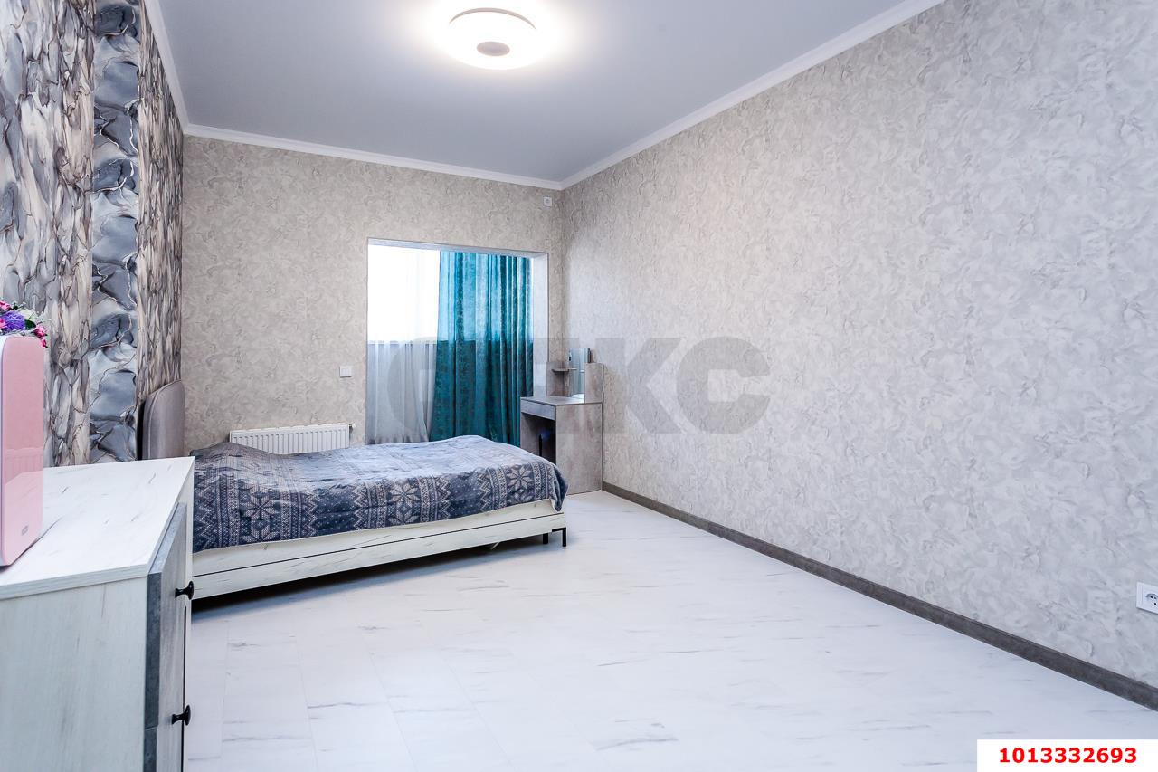 Фото №6: 1-комнатная квартира 50&nbsp;м², 13/21&nbsp;эт. - Краснодар, Центральный внутригородской округ, Дубинка, жилой комплекс Радонеж, мкр. Черёмушки, ул. Вишняковой, 1/23к2