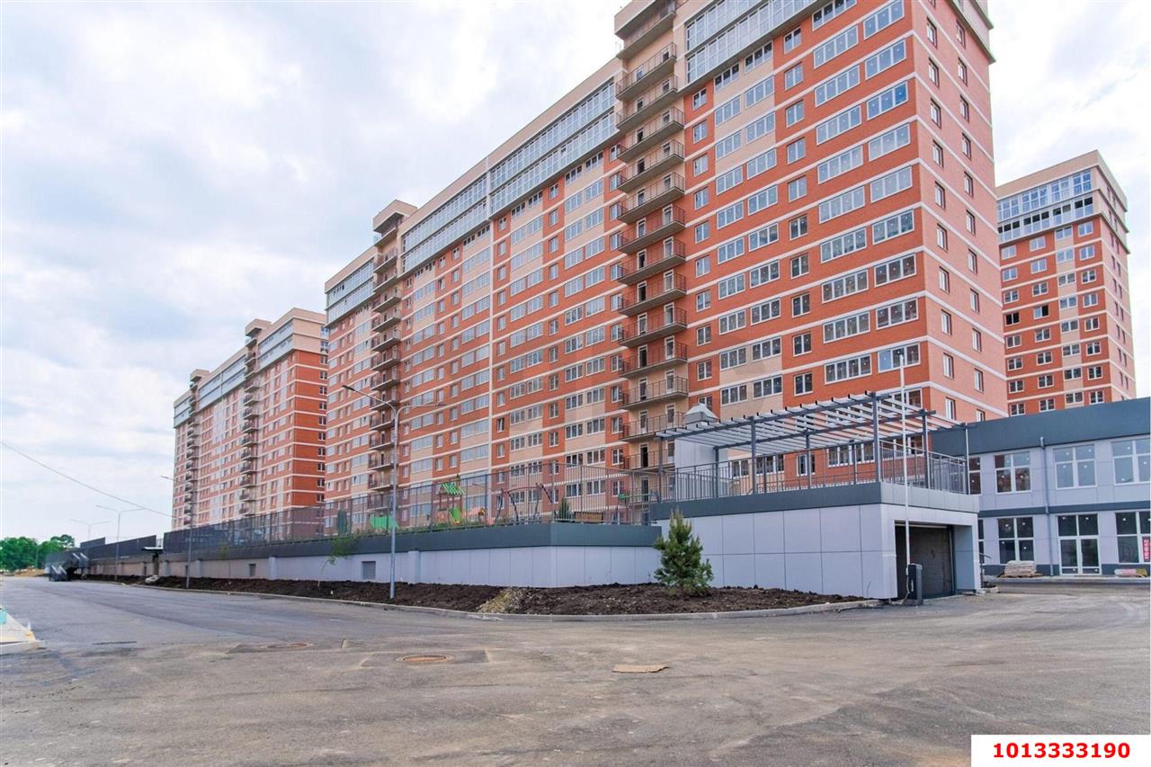 Фото №1: 1-комнатная квартира 39&nbsp;м², 14/18&nbsp;эт. - Краснодар, Прикубанский внутригородской округ, мкр. жилой комплекс Самолёт, ул. Западный Обход, 39/2к4