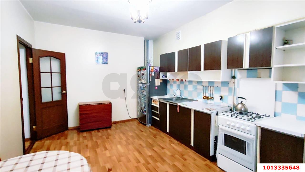Фото №9: 3-комнатная квартира 82&nbsp;м², 2/5&nbsp;эт. - Краснодар, Центральный внутригородской округ, мкр. Табачная Фабрика, ул. Ипподромная, 53/1