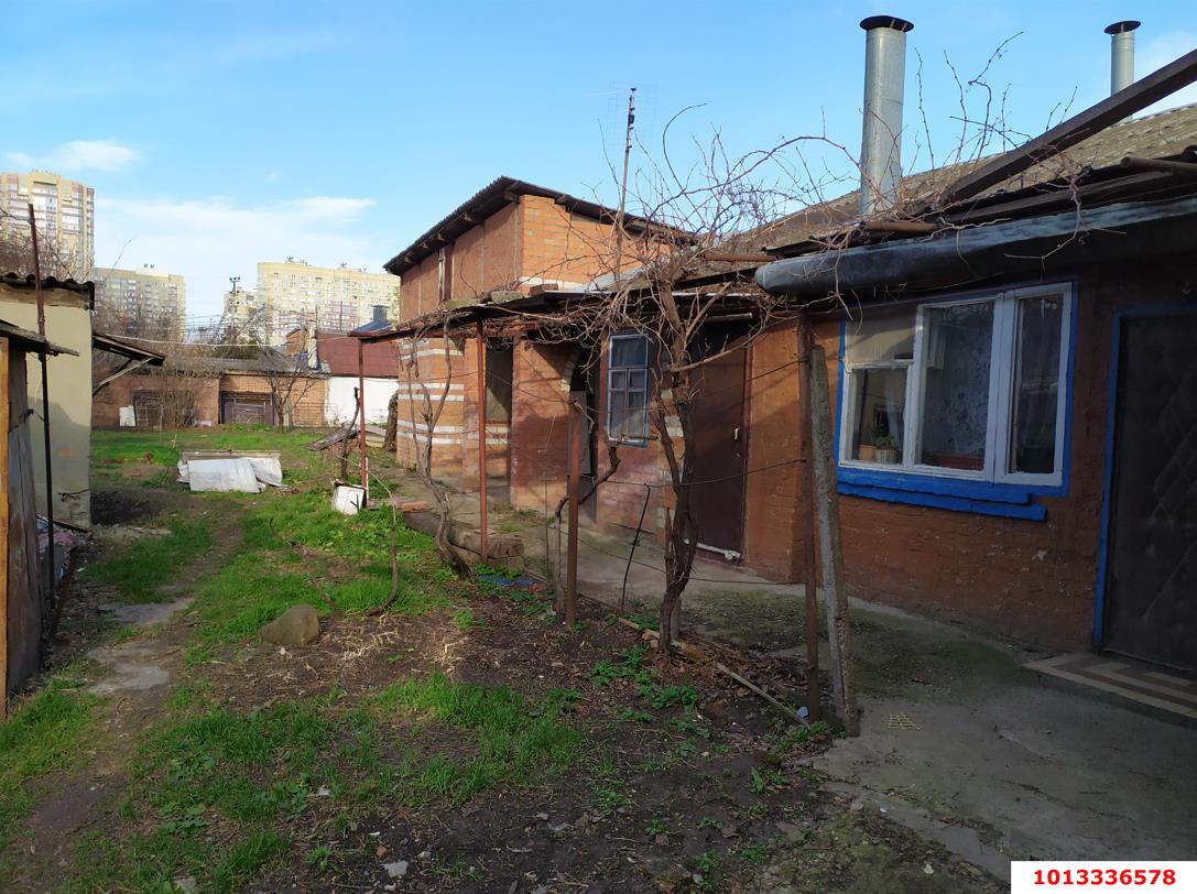 Фото №1: Земельный участок под ИЖС 9.3&nbsp;сот. - Краснодар, Прикубанский внутригородской округ, мкр. Табачная Фабрика, пер. Калининский, 3
