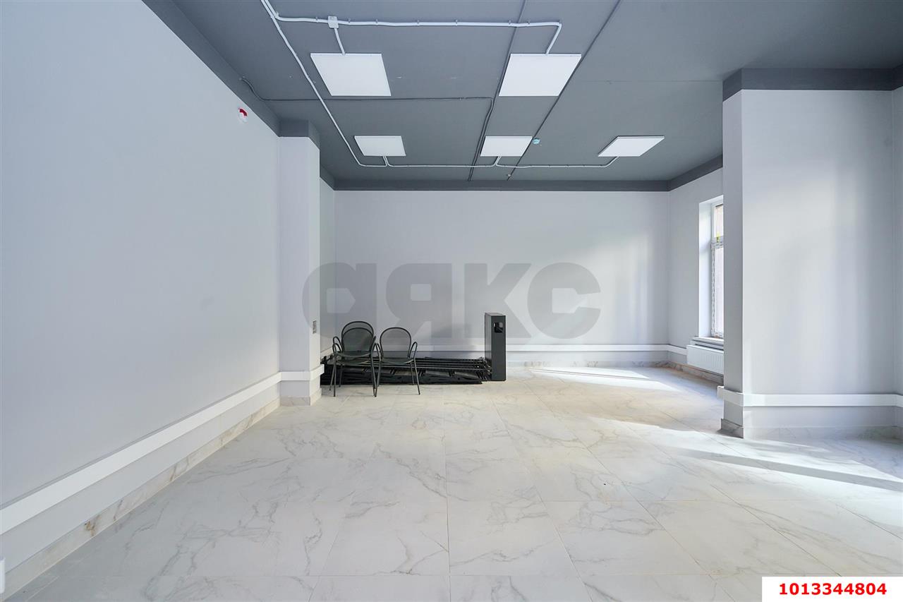 Фото №8: Торговое помещение 49&nbsp;м², 1/16&nbsp;эт. - Краснодар, Прикубанский внутригородской округ, мкр. жилой комплекс Ракурс, ул. имени Героя Ростовского, 8к3
