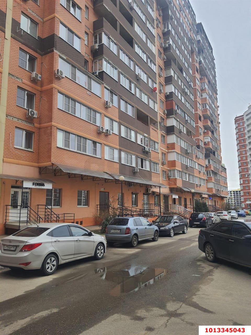 Фото №2: Торговое помещение 103&nbsp;м², 1/19&nbsp;эт. - Краснодар, Карасунский внутригородской округ, Почтовый, мкр. жилой комплекс Авиатор, ул. имени Валерия Гассия, 2