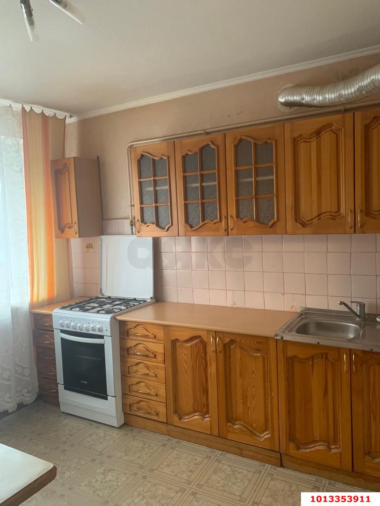 Фото №2: 3-комнатная квартира 68&nbsp;м², 2/3&nbsp;эт. - Динская, ул. Гоголя, 99