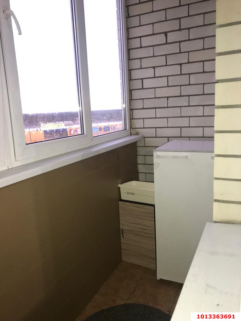 Фото №10: Студия 20&nbsp;м², 8/8&nbsp;эт. - Краснодар, Прикубанский внутригородской округ, Славянский, мкр. Светлоград, ул. Красных Партизан, 1/3к3