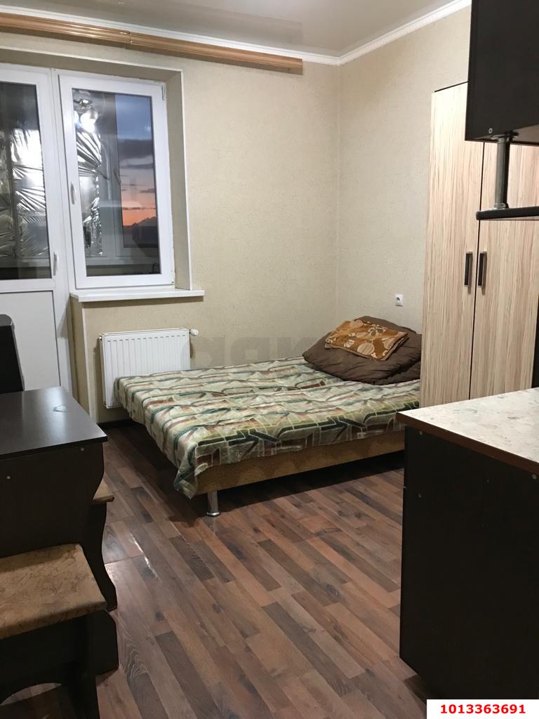 Фото №1: Студия 20&nbsp;м², 8/8&nbsp;эт. - Краснодар, Прикубанский внутригородской округ, Славянский, мкр. Светлоград, ул. Красных Партизан, 1/3к3