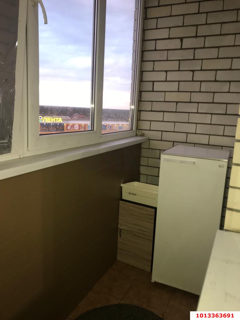 Фото №11: Студия 20&nbsp;м², 8/8&nbsp;эт. - Краснодар, Прикубанский внутригородской округ, Славянский, мкр. Светлоград, ул. Красных Партизан, 1/3к3