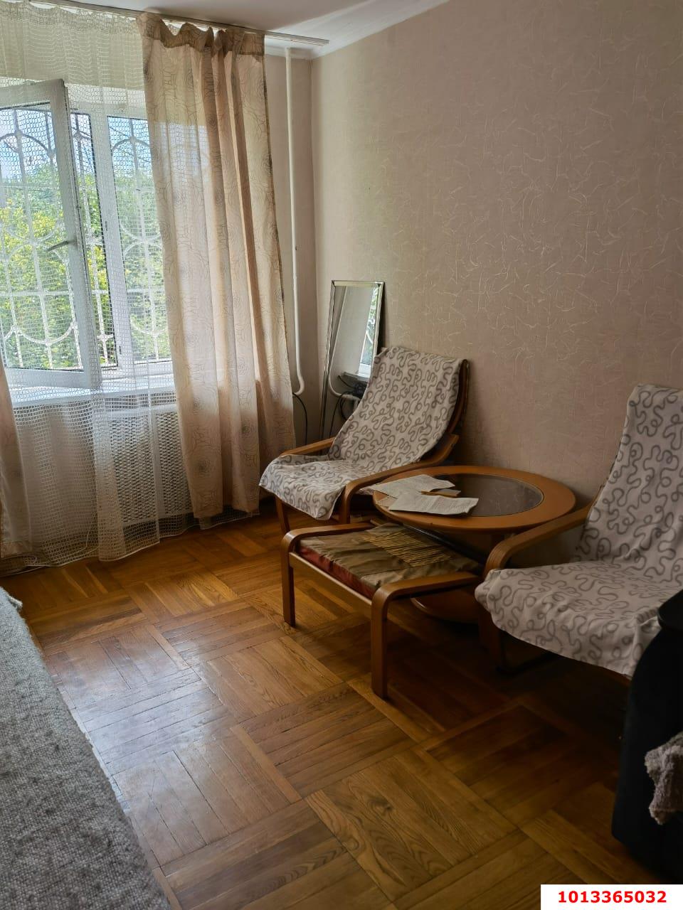 Фото №3: 1-комнатная квартира 33&nbsp;м², 2/5&nbsp;эт. - Краснодар, Прикубанский внутригородской округ, мкр. Завод Измерительных Приборов, ул. Карякина, 14